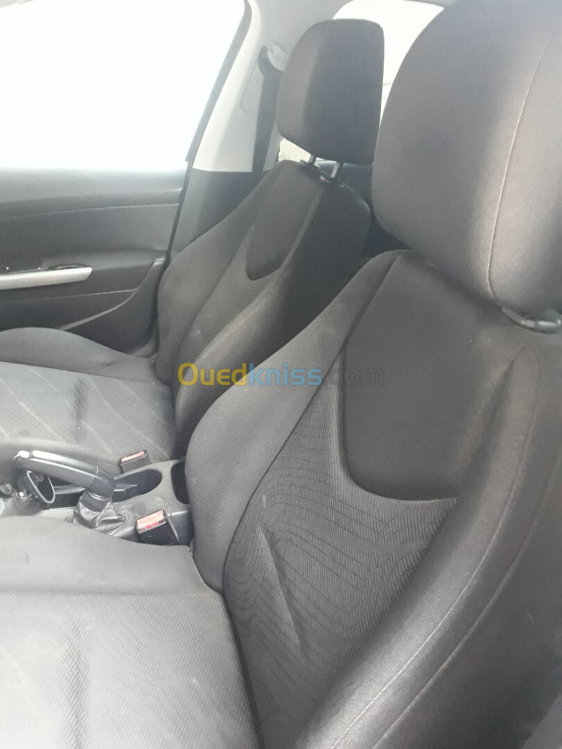 Peugeot 308 2013 308