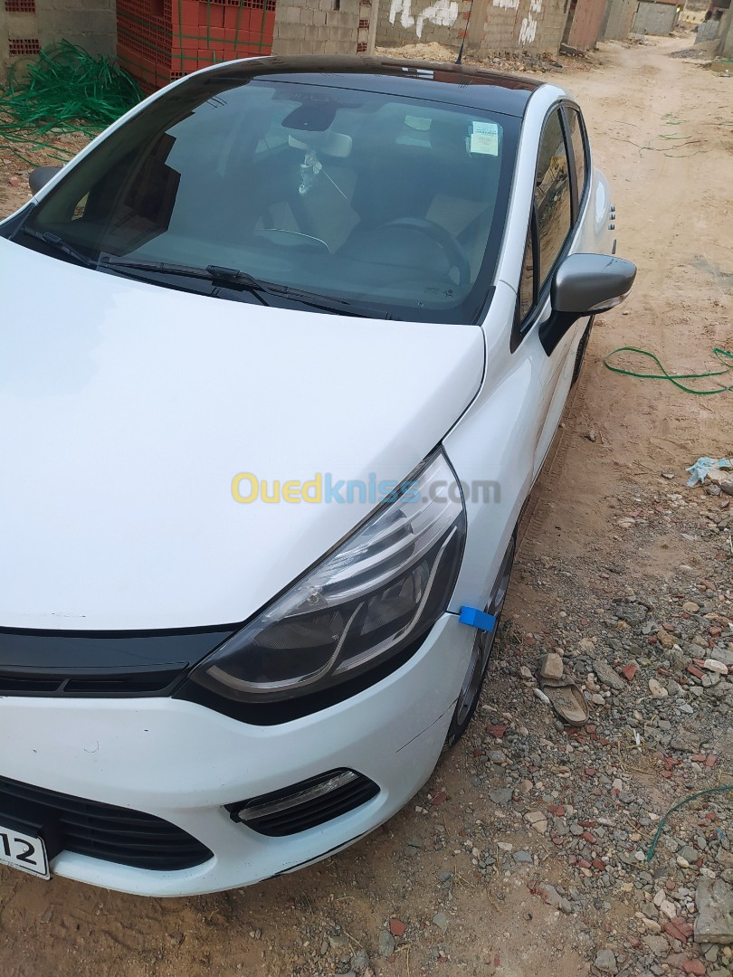 Renault Clio 4 2015 GT Line +