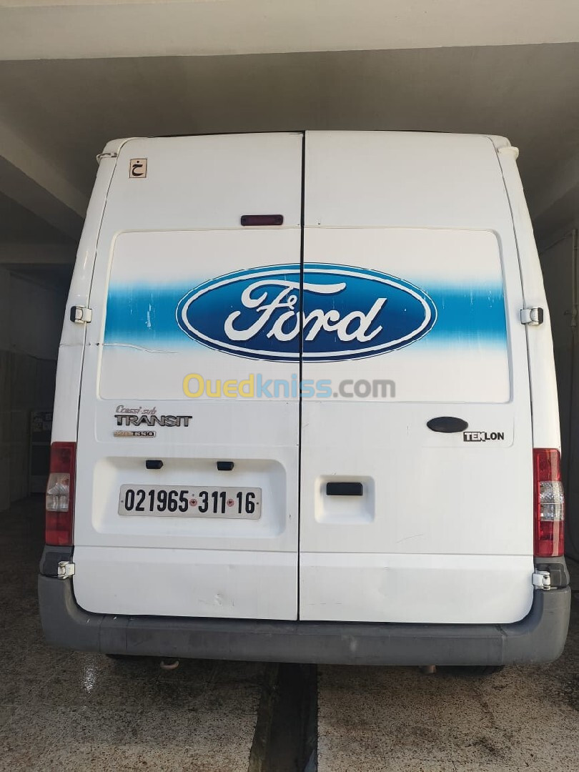 Ford Transit 2011