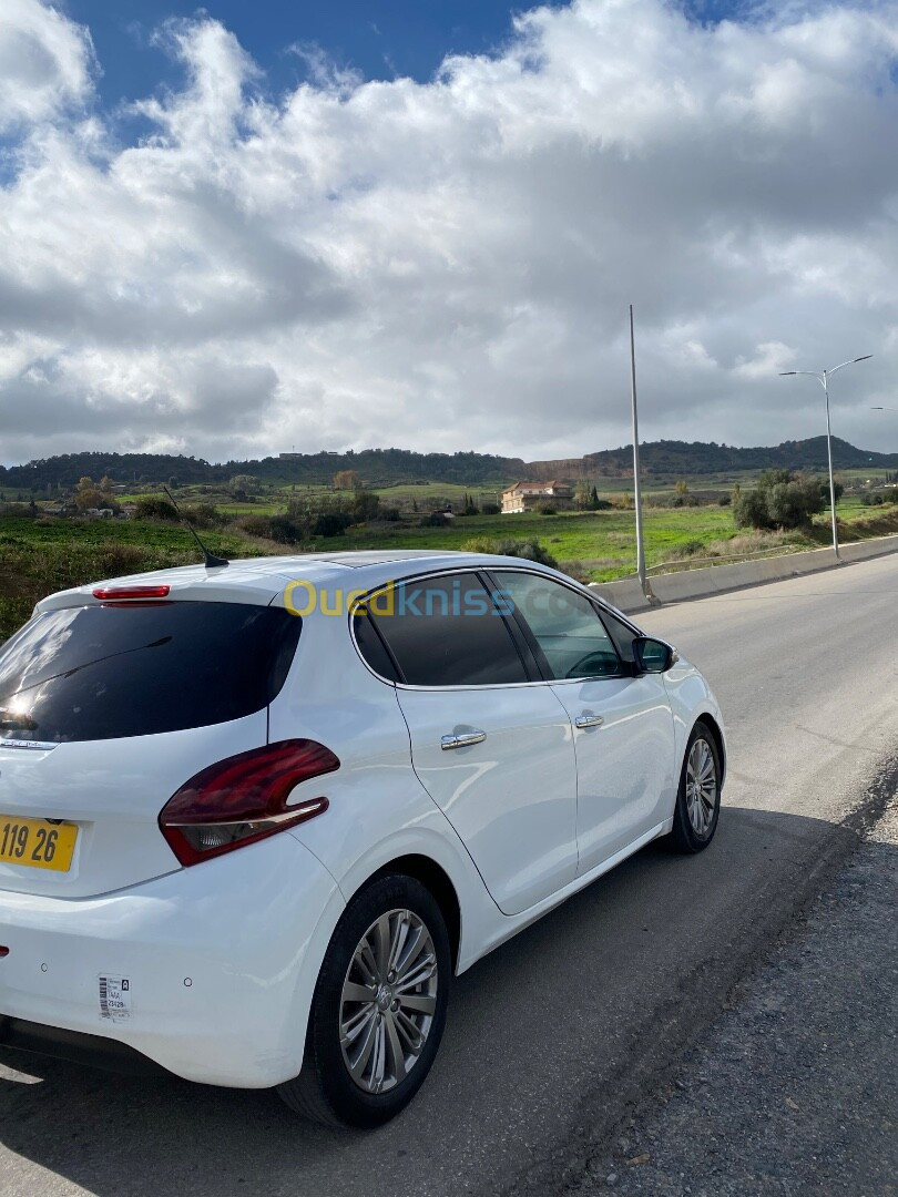 Peugeot 208 2019 Allure Facelift