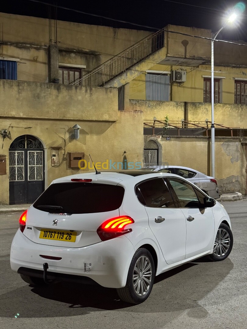 Peugeot 208 2019 Allure Facelift