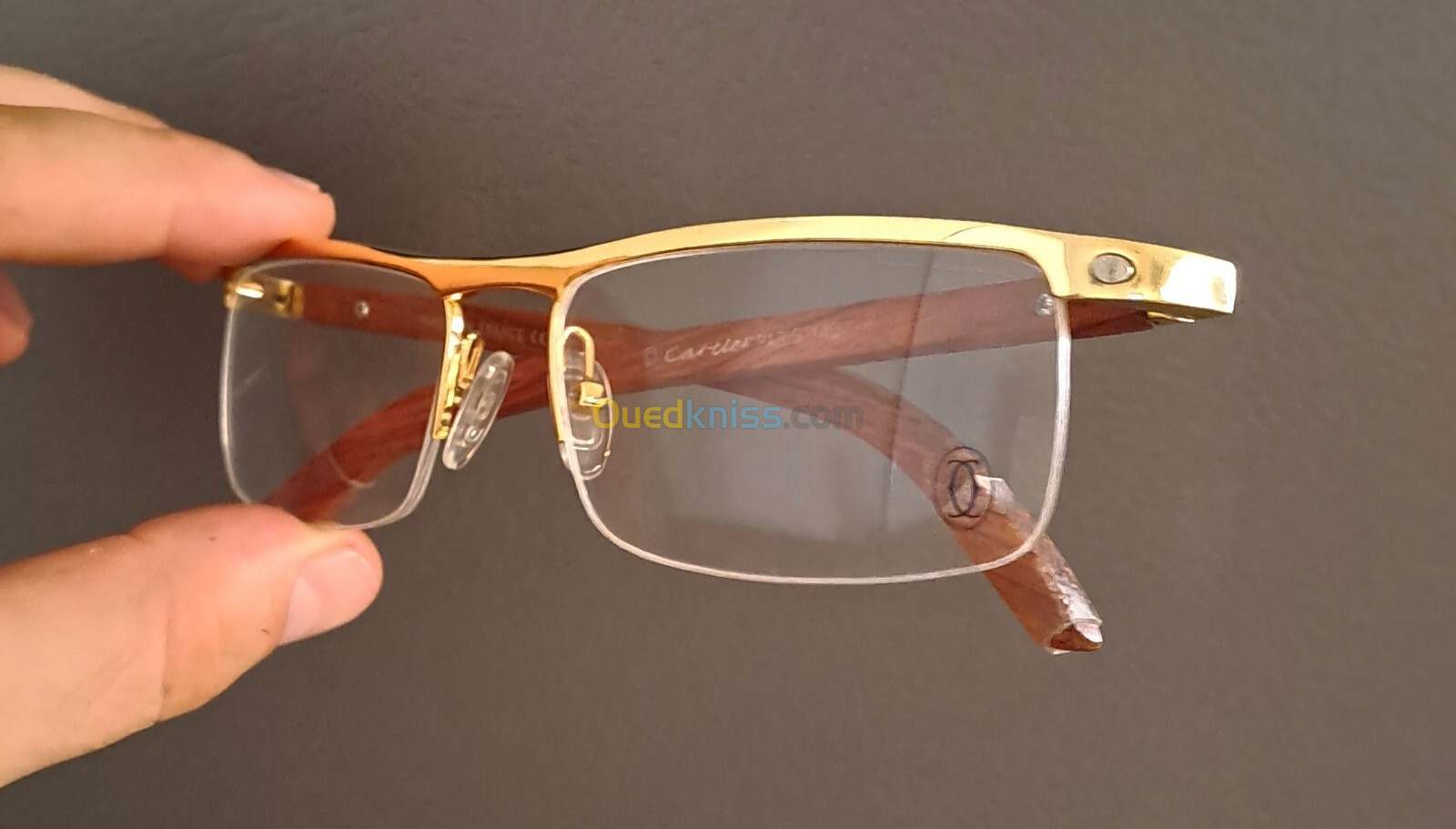 Lunette Cartier en bois 