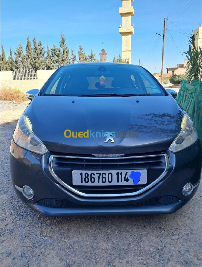 Peugeot 208 2014 Allure