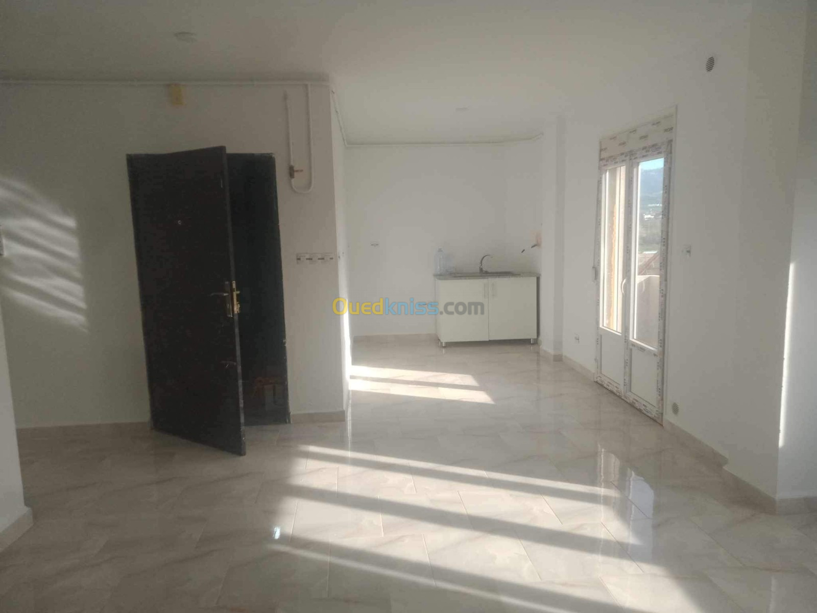 Location Appartement F03 Tizi Ouzou Ouaguenoun