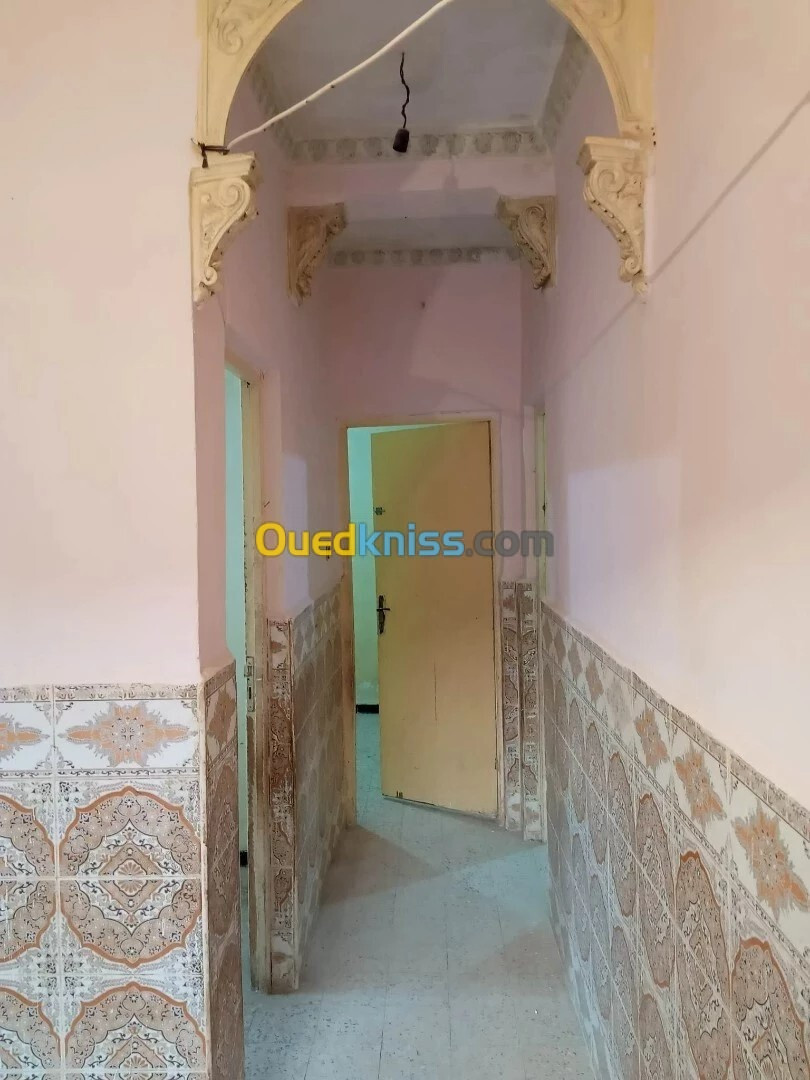 Location Appartement F3 Ouargla Rouissat