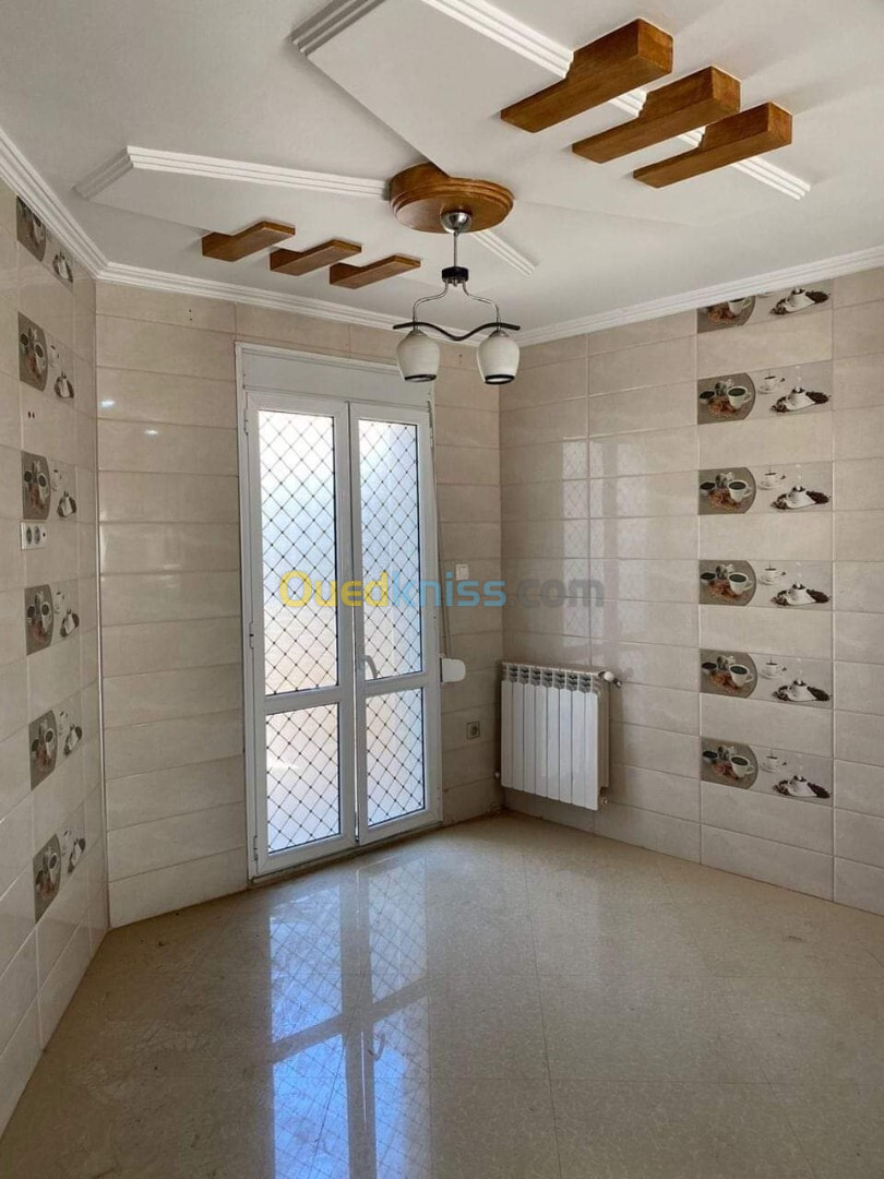 Vente Appartement F4 Alger Bordj el bahri