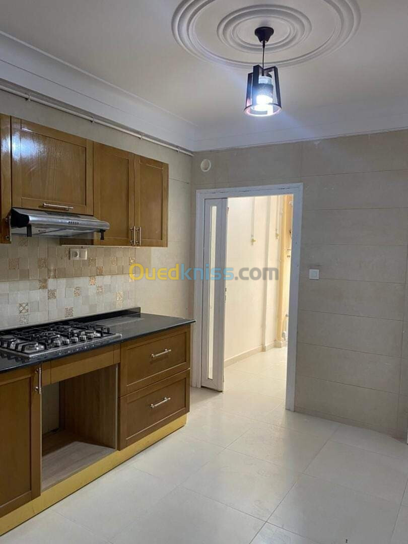 Vente Appartement F2 Alger Bordj el kiffan