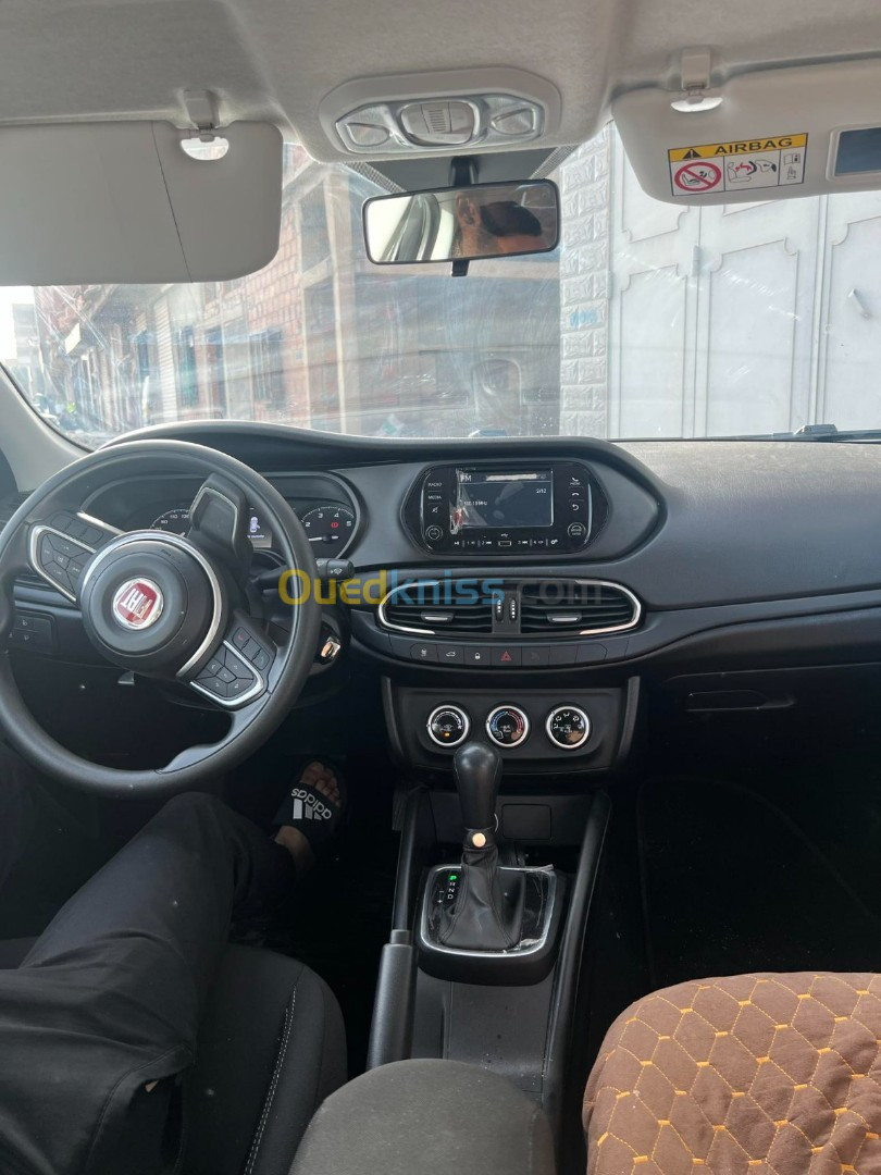 Fiat Tipo 2023 City