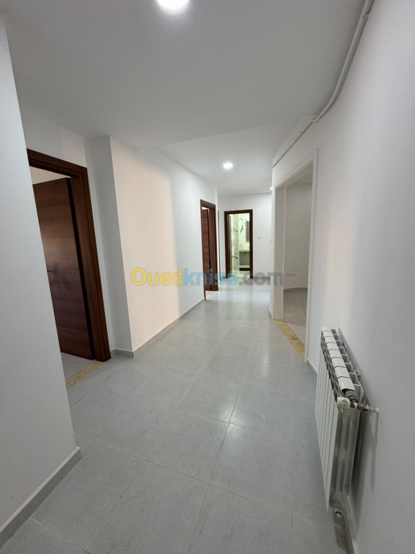 Vente Appartement F4 Oran Bir el djir