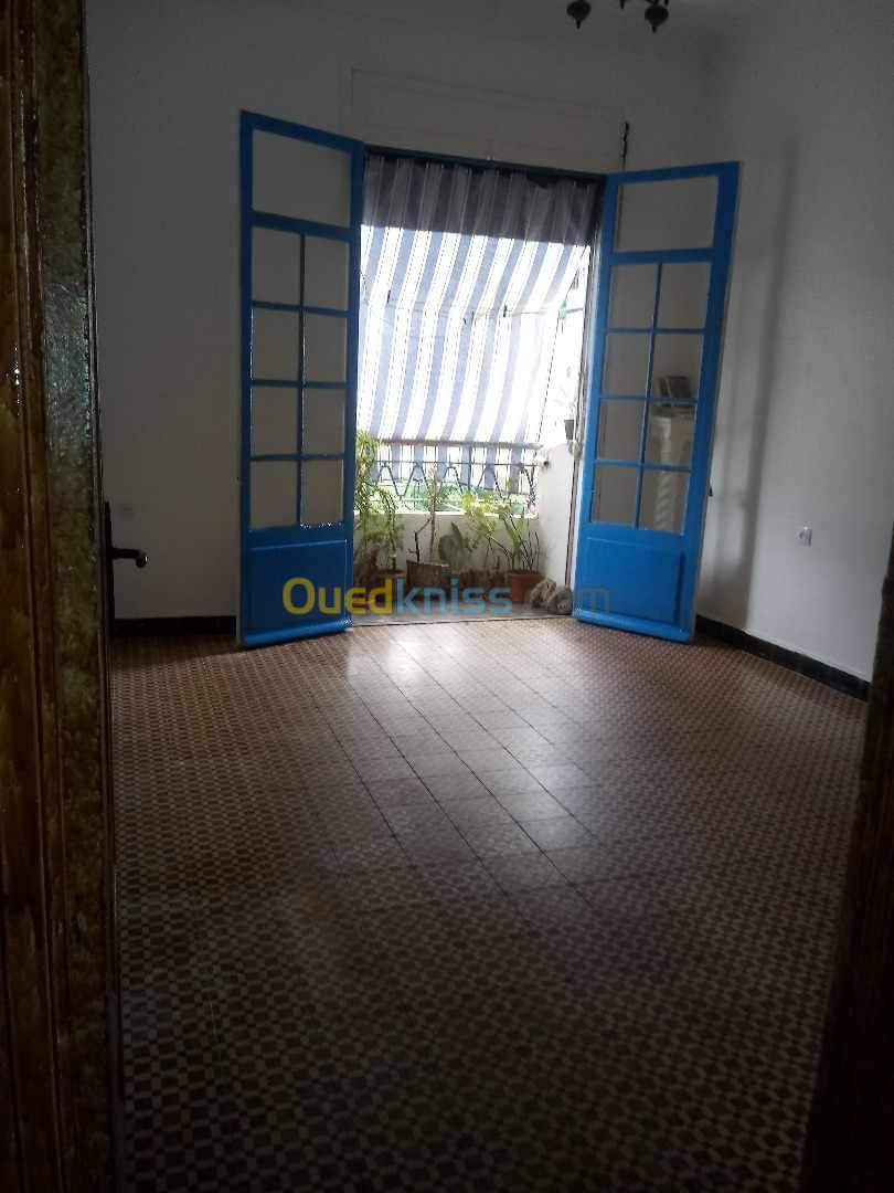 Vente Appartement F4 Alger Belouizdad