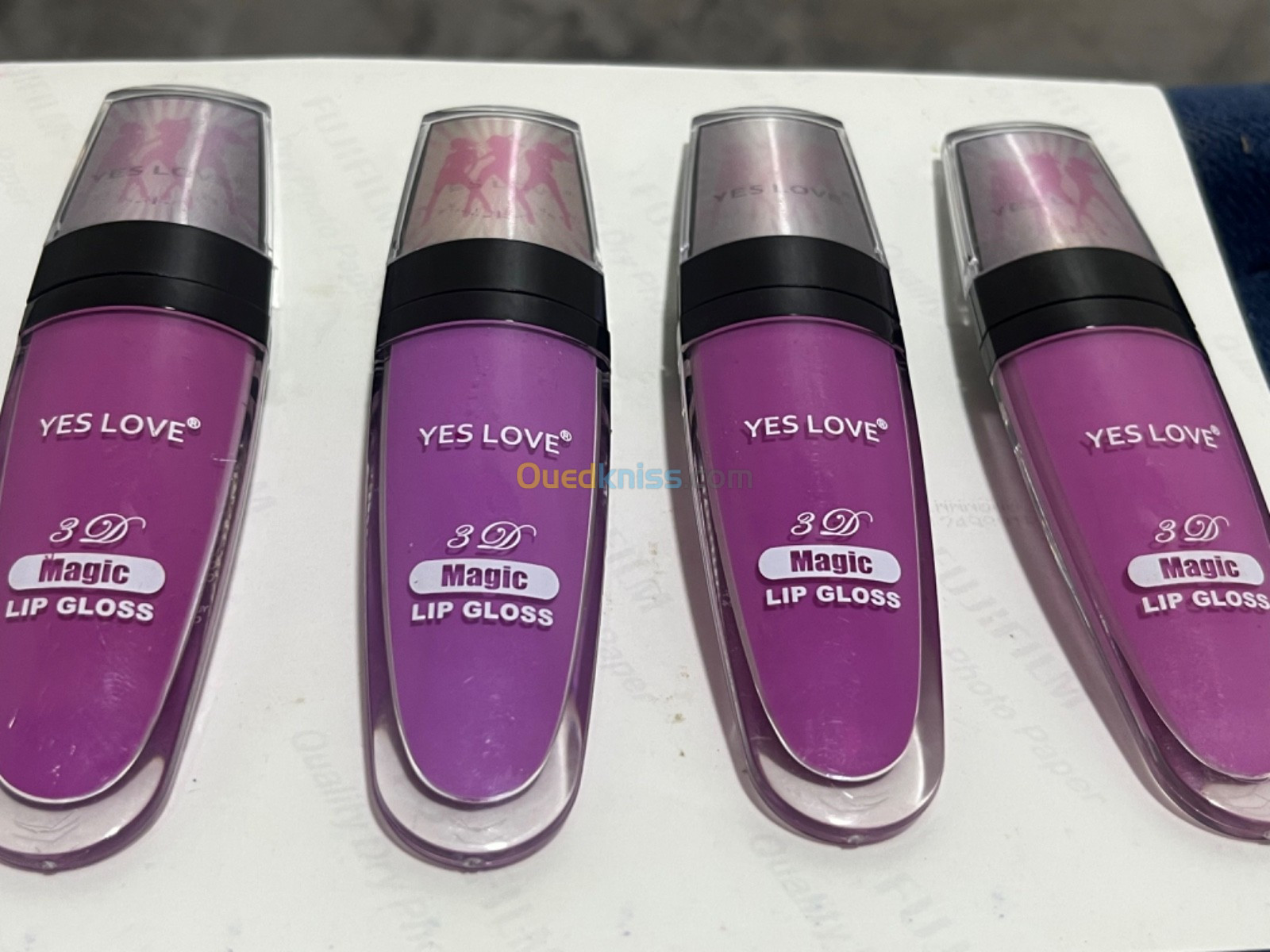 lip Gloss - la marque -YES LOVE