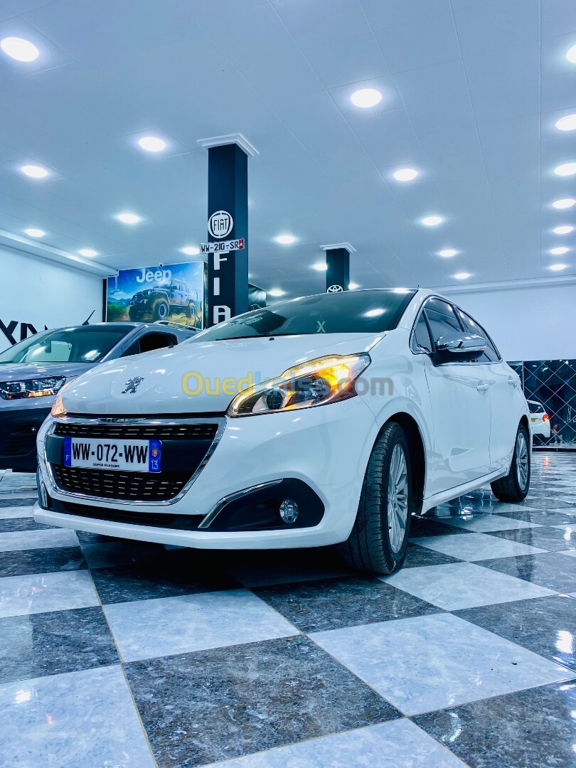 Peugeot 208 2018 Allure Facelift