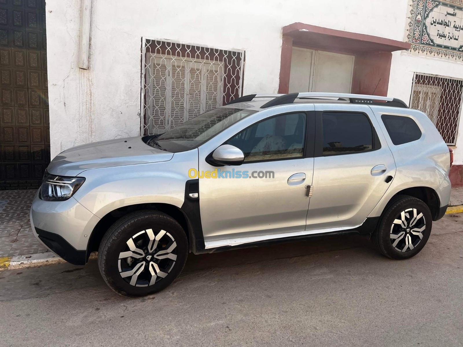 Dacia Duster 2022 Laureate