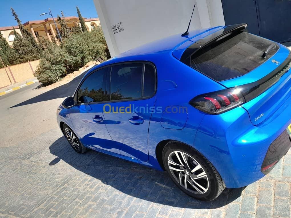 Peugeot 208 2022 Allure