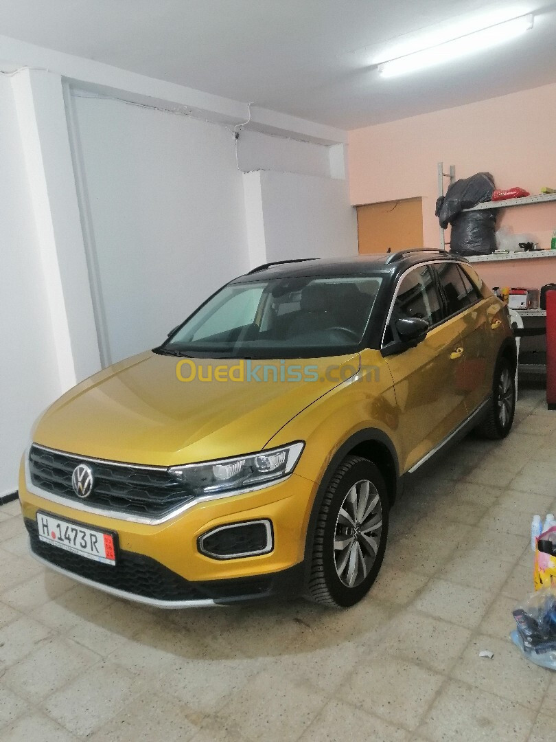 Volkswagen T-Roc 2021 T Roc style plus 1.5 tsi dsg7 avec toit panoramique ouvrant