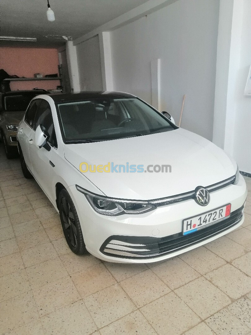 Volkswagen Golf 8 2022 Golf 8 full option iQLight /alcantara/toit panoramique