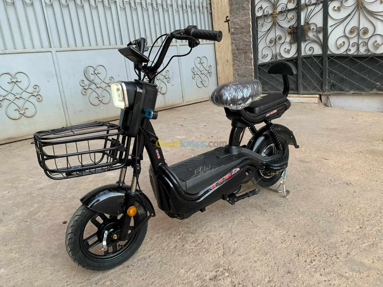 Scoozer Scooter électrique 2024