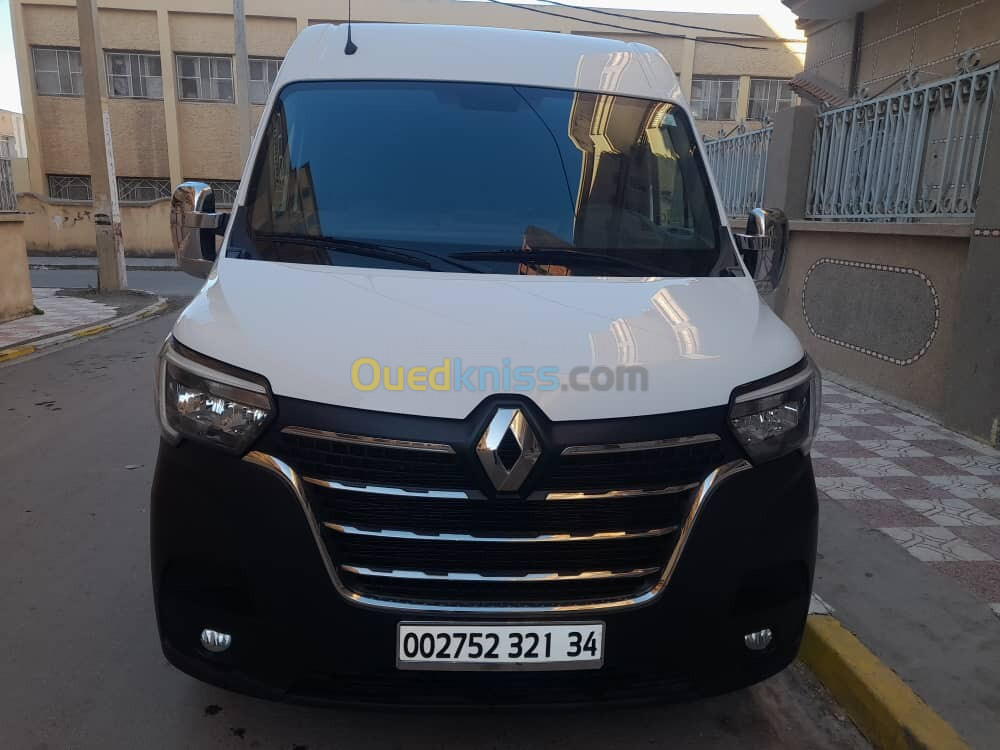 Renault Master 2021