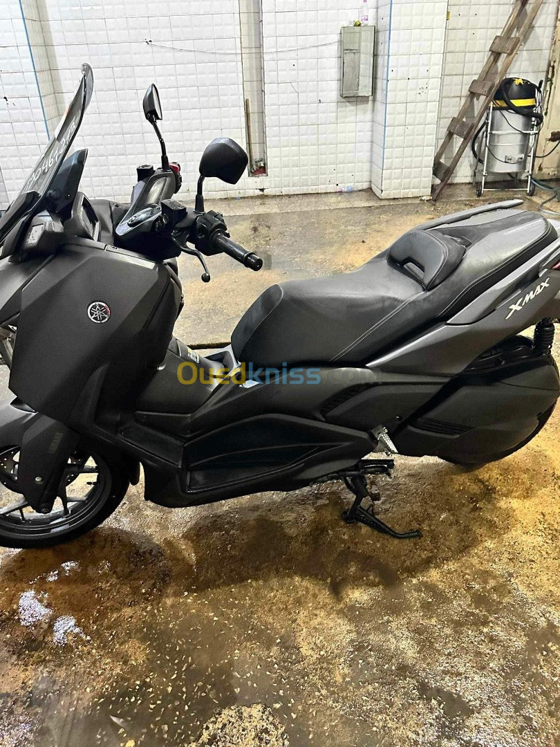 Yamaha Xmax 300 2023