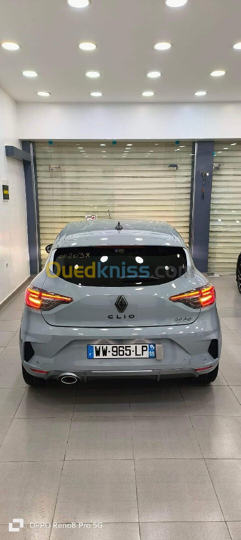 Renault clio 4 alpine 2024 alpine