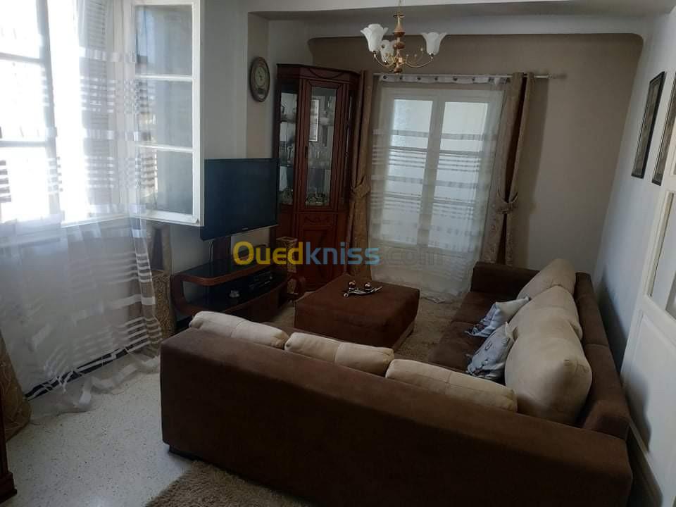 Location Appartement F3 Skikda Skikda