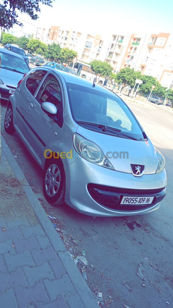 Peugeot 107 2009 107