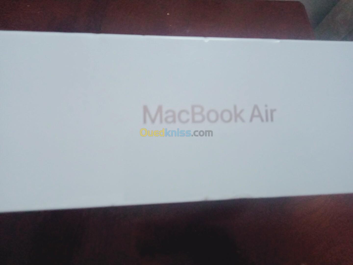 MacBook air M1 13" 8G 256 mn 2020