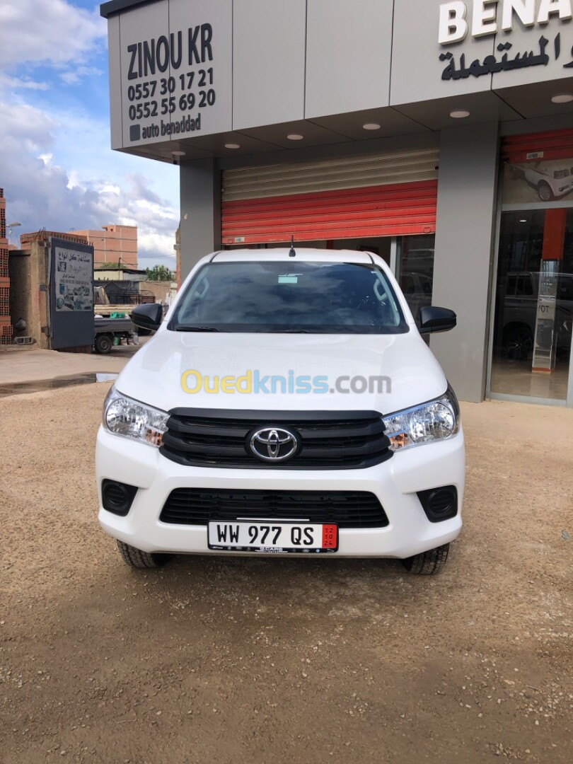 Toyota Hilux 2024 