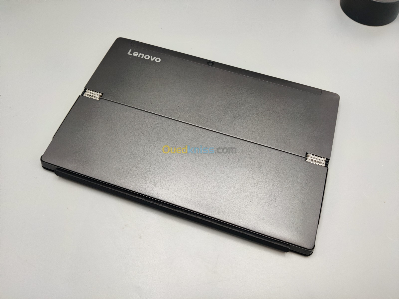 Lenovo MIIX 520 Détachable TACTILE i5 8th 8GB 256GB SSD FULL HD IPS TOUCH