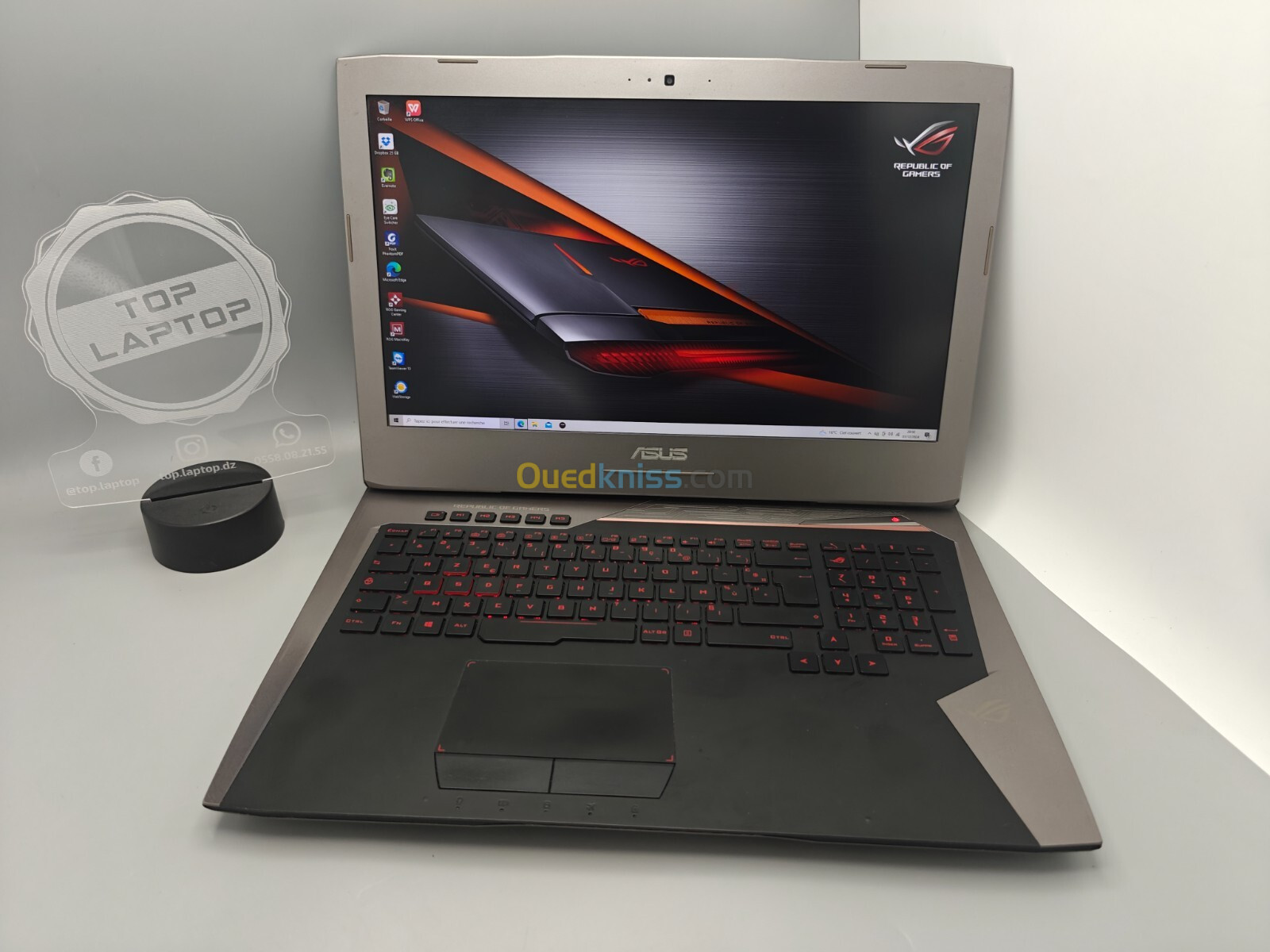 Asus ROG Gaming G752V i7 6700HQ NVIDIA GTX 970m 24GB RAM 128G SSD+ 1TB HDD 17.3" FHD 75Hz IPS