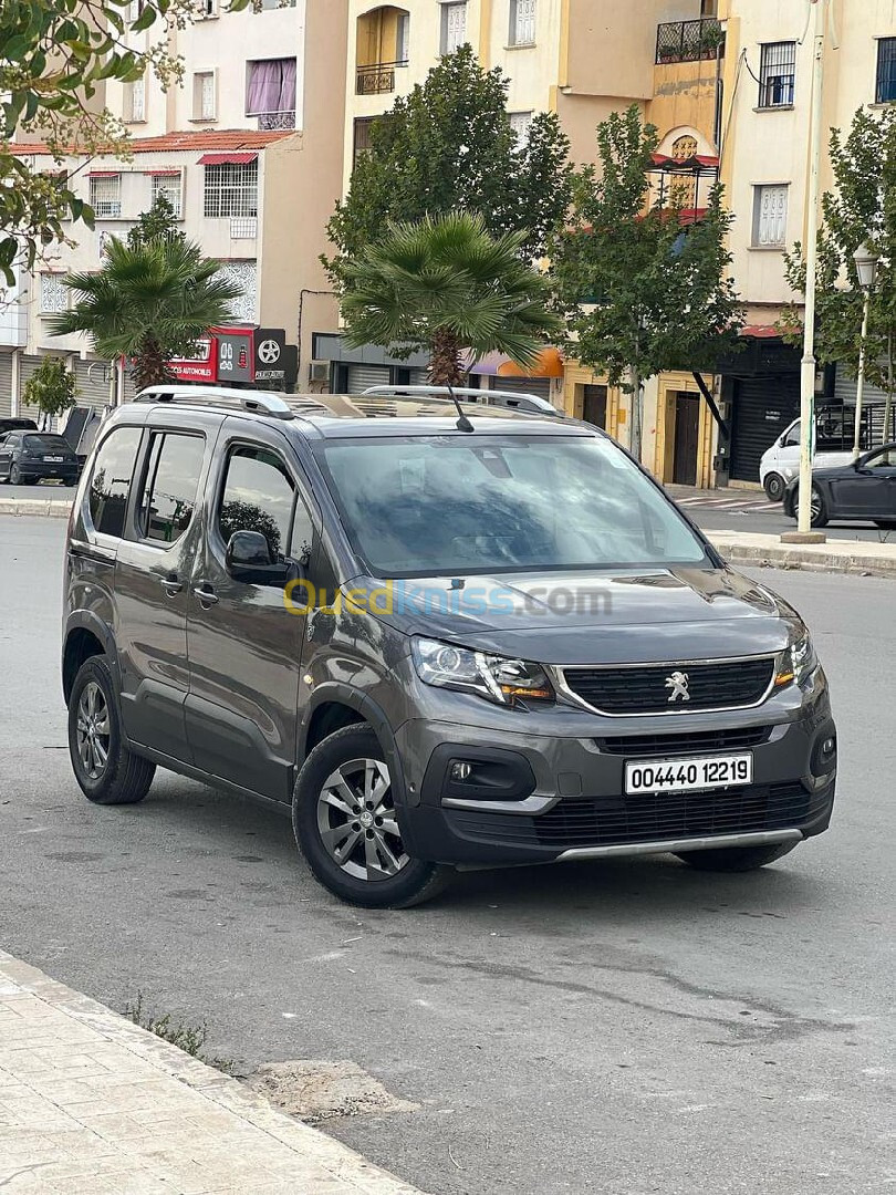 Peugeot Partner 2022 