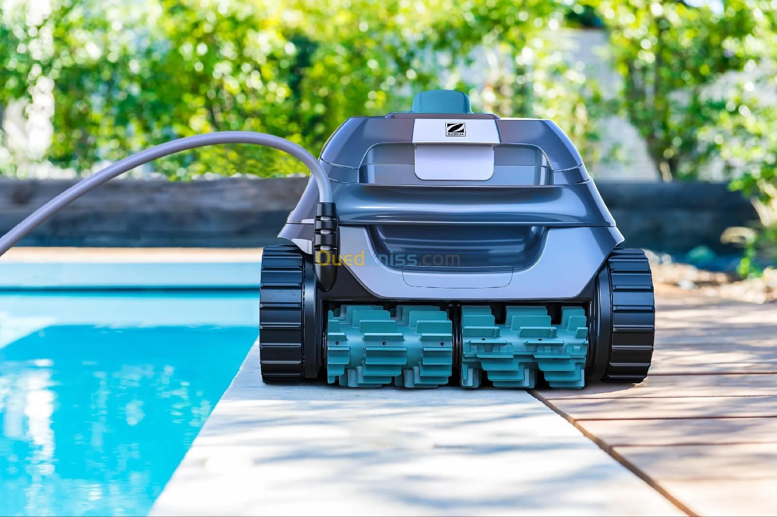 Robot netoyeur de piscine zodiac cnx1090