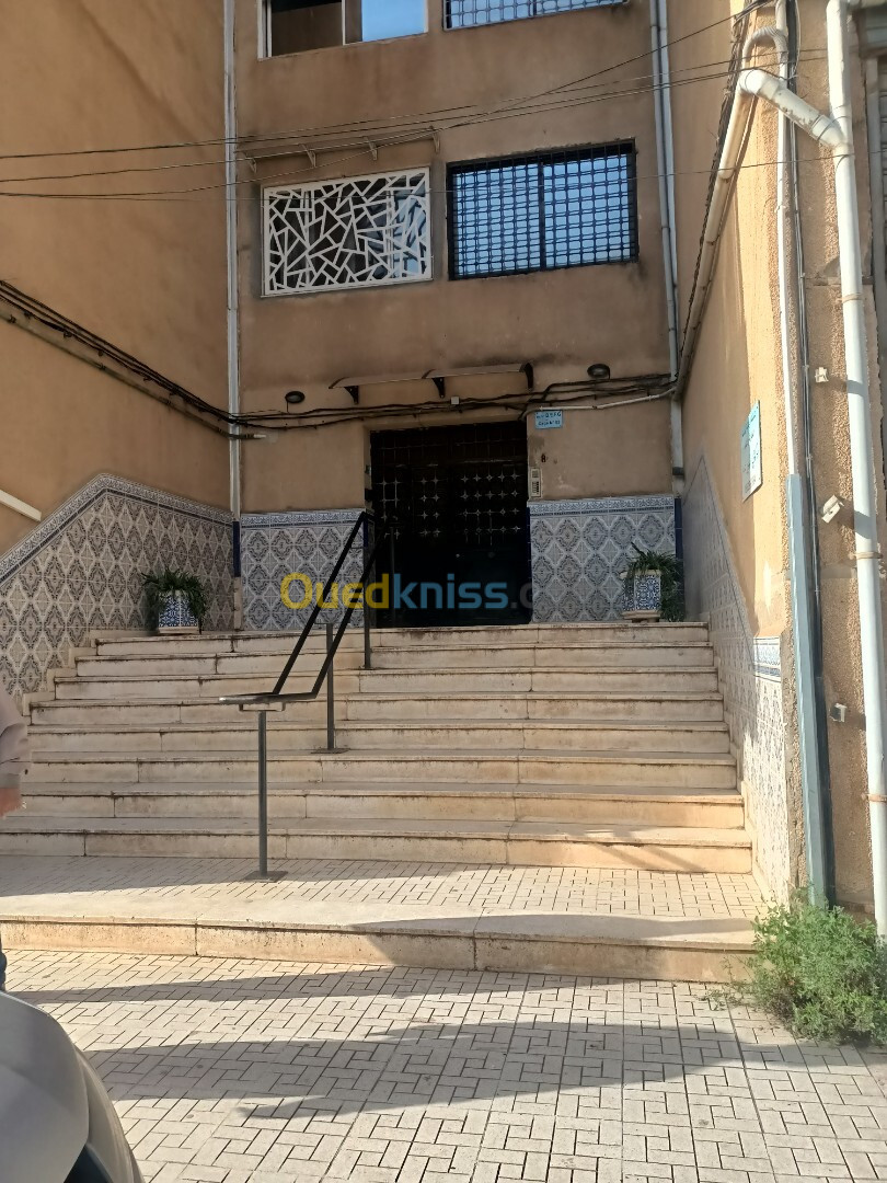 Vente Appartement F4 Alger Birkhadem