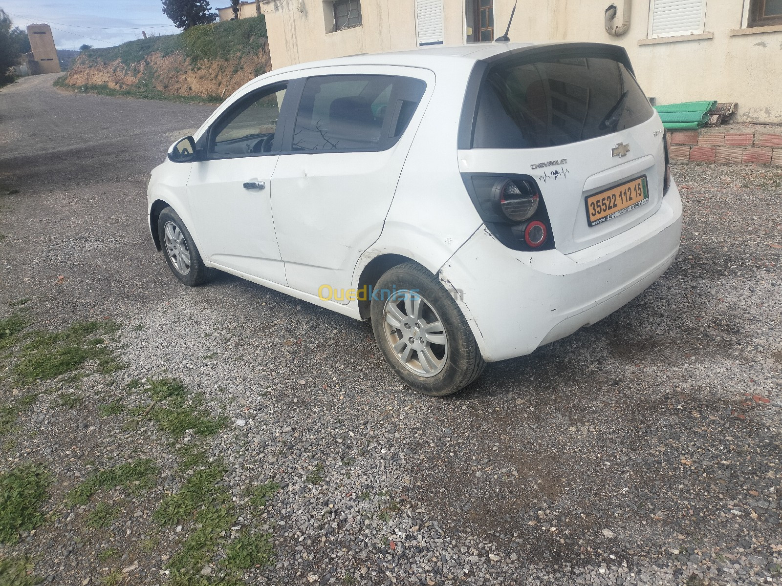 Chevrolet Sonic Hatchback 2012 