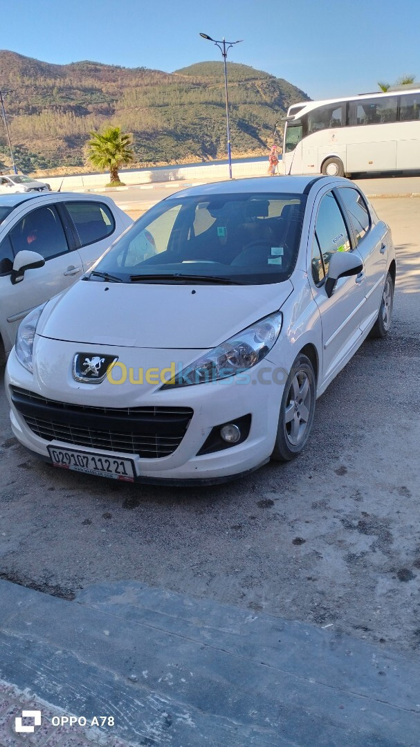 Peugeot 207 2012 