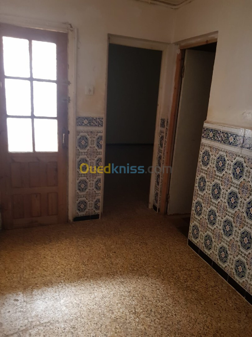 Vente Villa Tiaret Tiaret