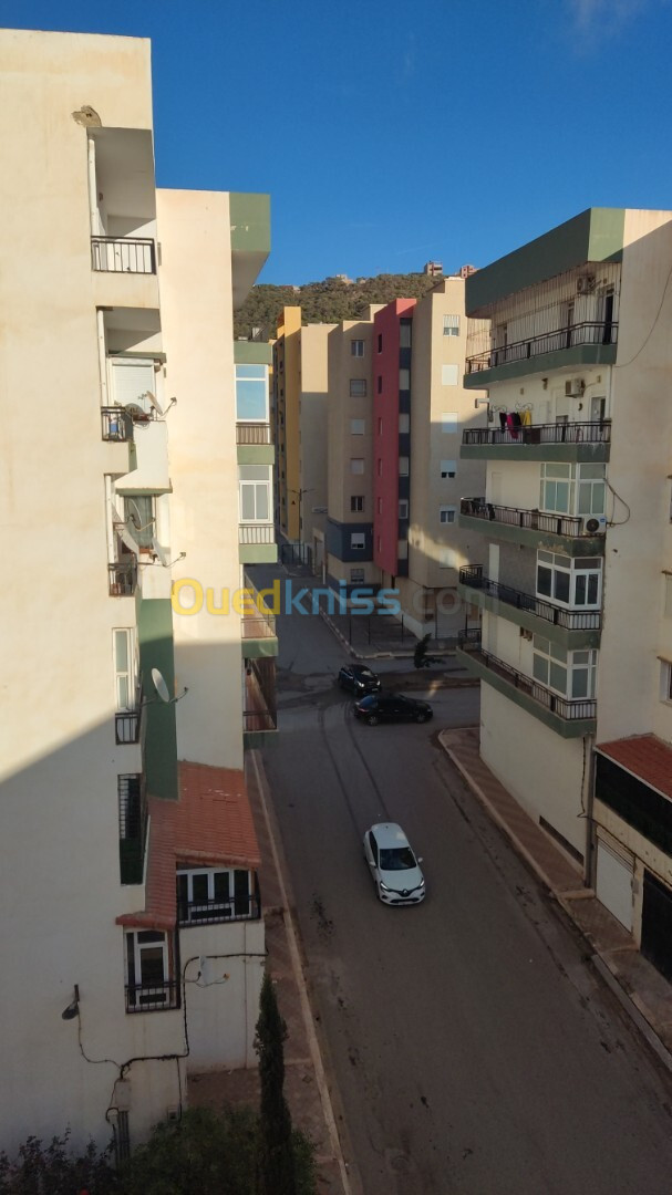 Location Appartement F4 Mostaganem Mostaganem