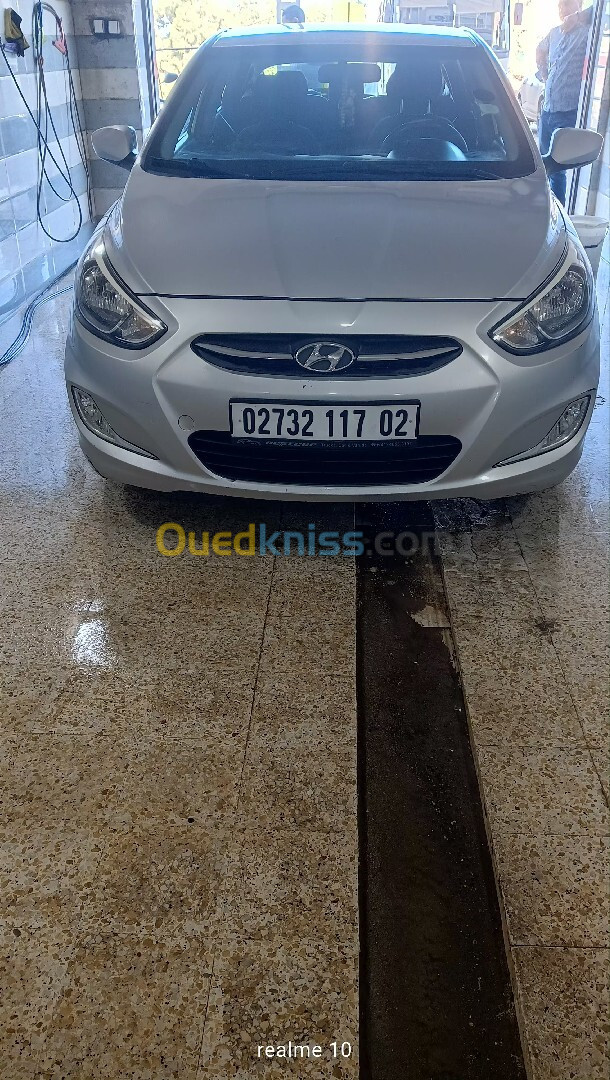 Hyundai Accent RB  4 portes 2017 Accent RB  4 portes