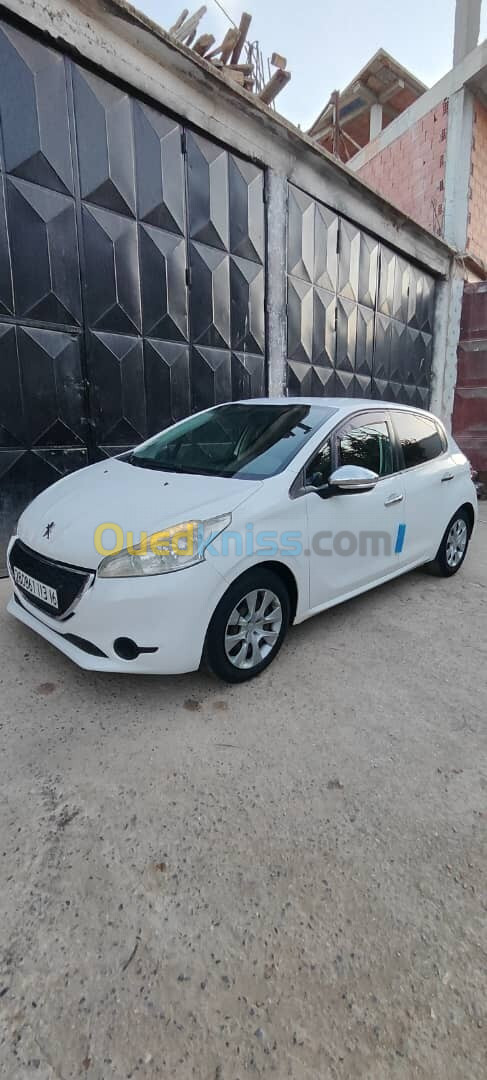 Peugeot 208 2013 Access