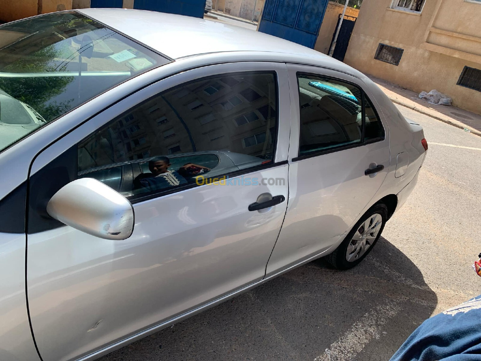 Toyota Yaris Sedan 2010 Yaris Sedan