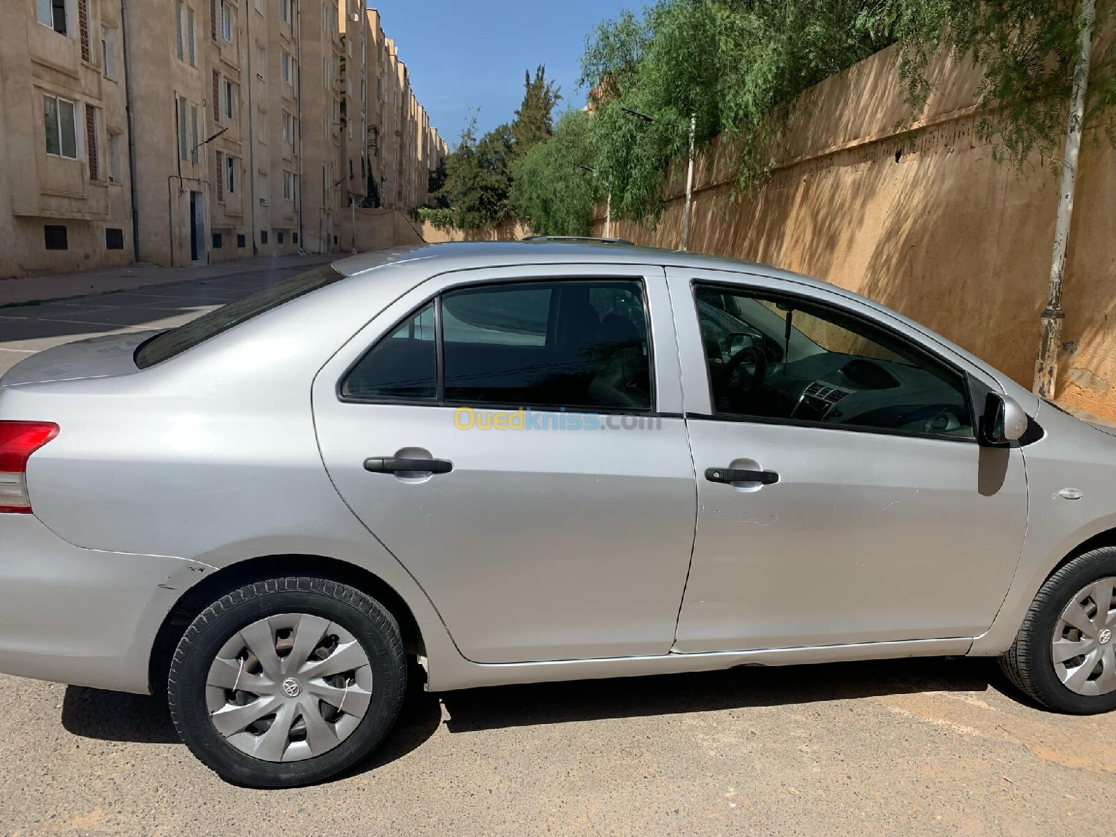 Toyota Yaris Sedan 2010 Yaris Sedan