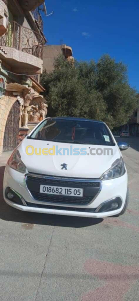 Peugeot 208 2015 Allure Facelift