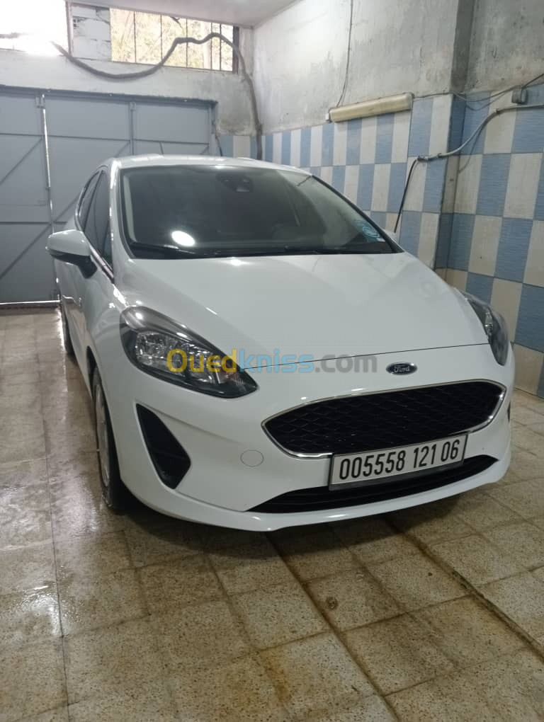 Ford Fiesta 2021 Titanium Sport pack