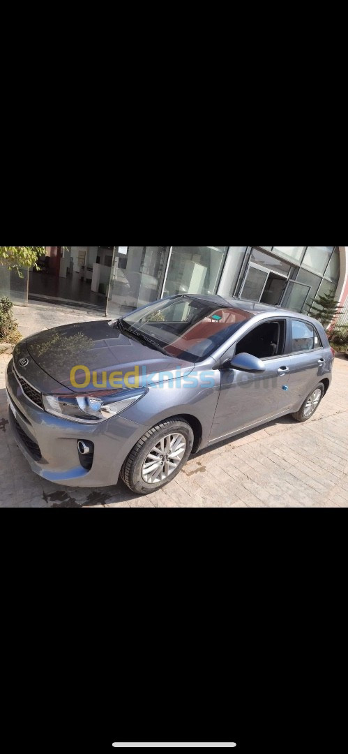 Kia Rio 2021 