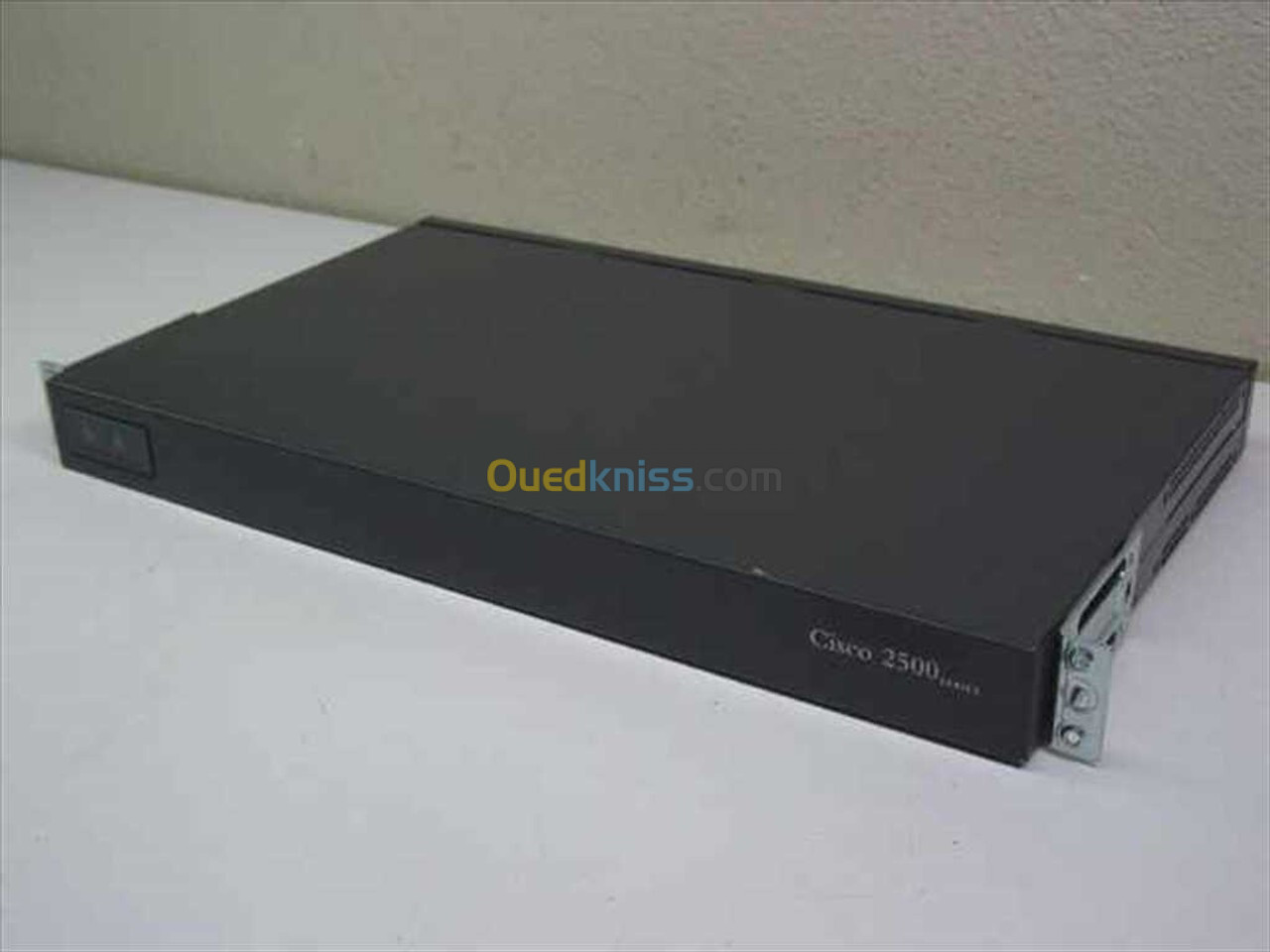 Cisco 2500 Séries Deux ports série LANROUTER