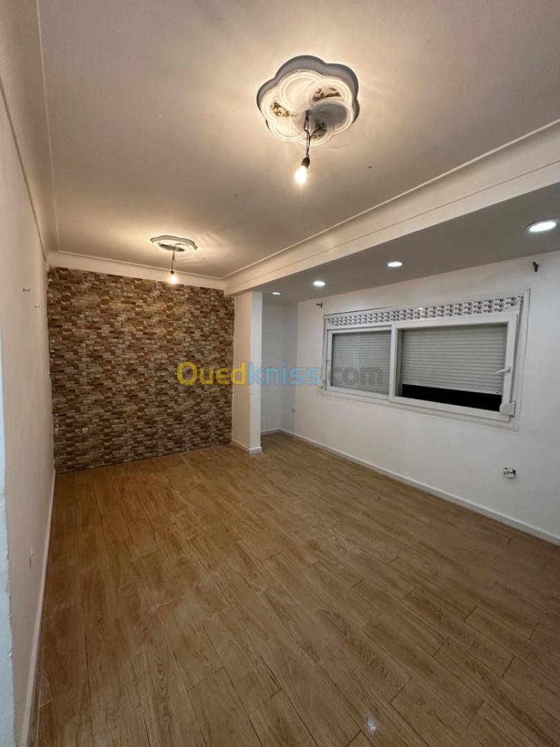 Location Appartement F3 Tipaza Khemisti