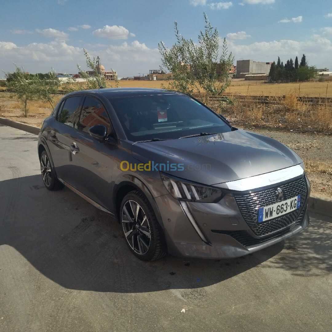 Peugeot 208 2024 GT