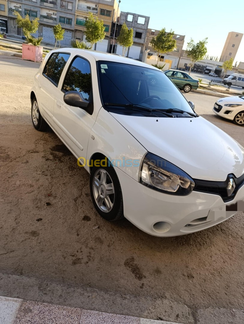 Renault Clio Campus 2015 mangol