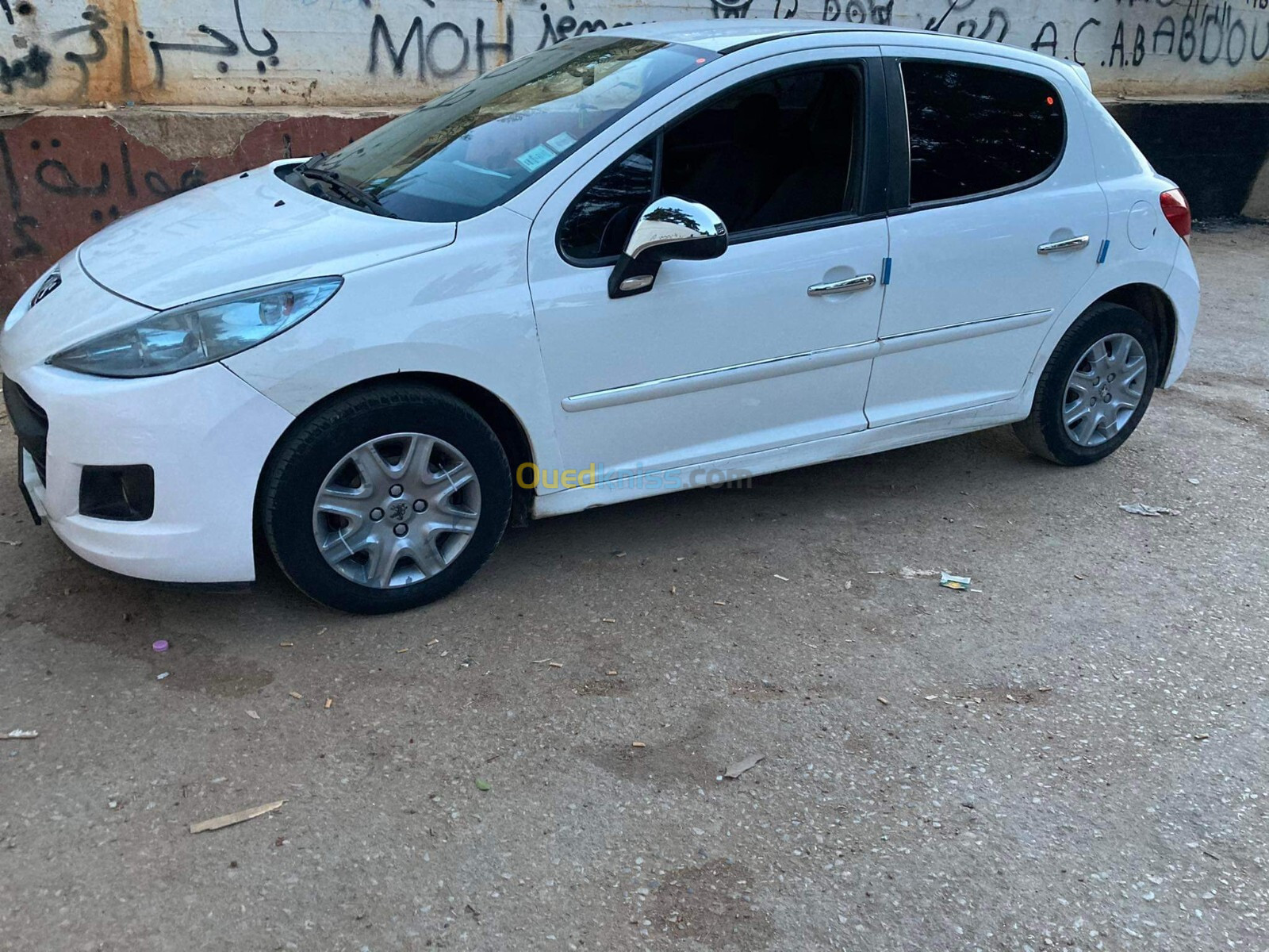 Peugeot 207 2013 