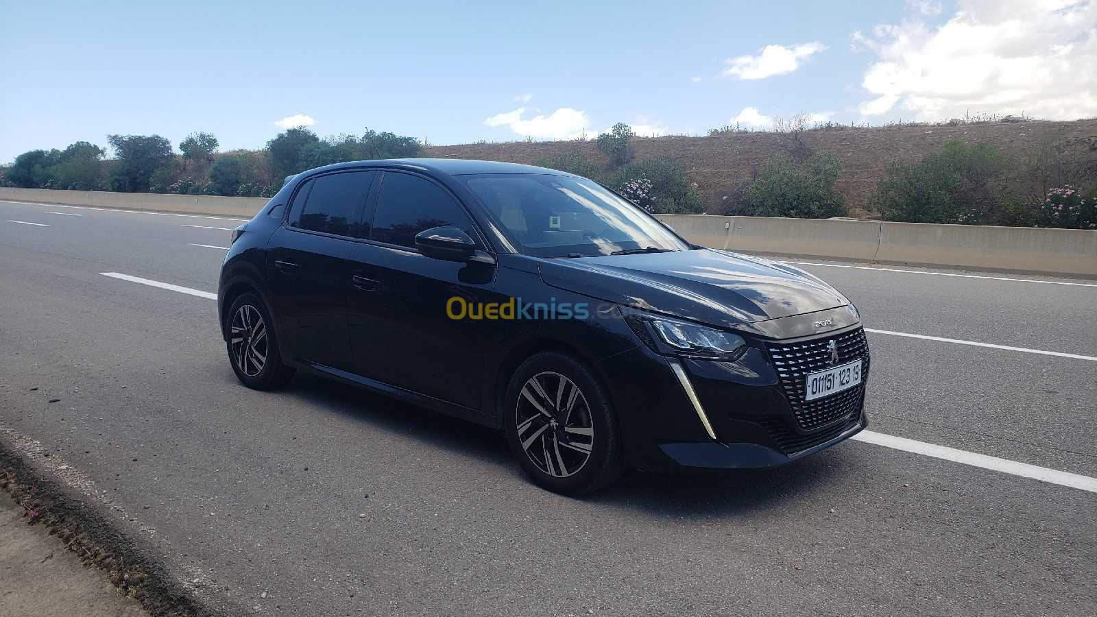 Peugeot 208 2023 ALUR